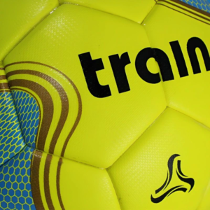 Balón de Futbolito Train Ultra N°4