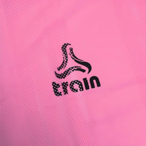 Peto Malla Rosado Train